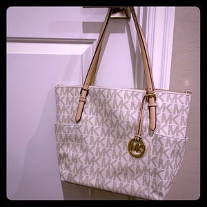 Michael Kors Tote